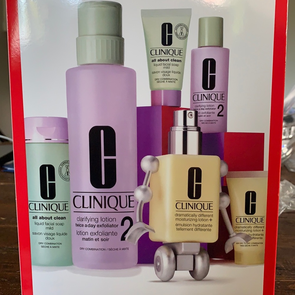 Clinique Clarifying Lotion kit.